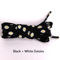 Cute Little Daisies Shoelaces (Black+White Daisies)