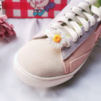 White Daisy Shoelace Buckle